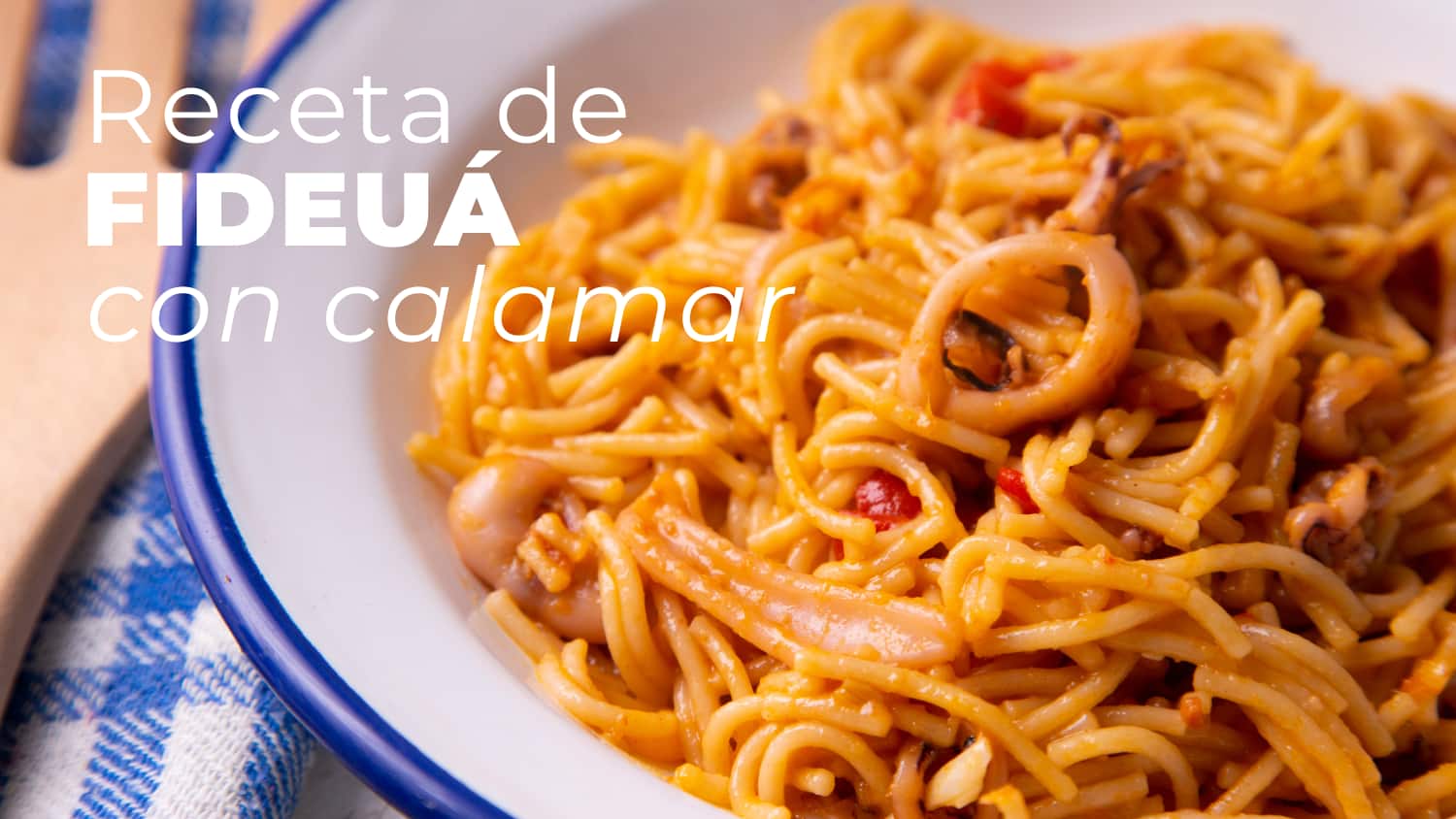 Fideuá tradicional con calamar