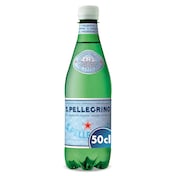 Agua mineral con gas San Pellegrino 500 ml